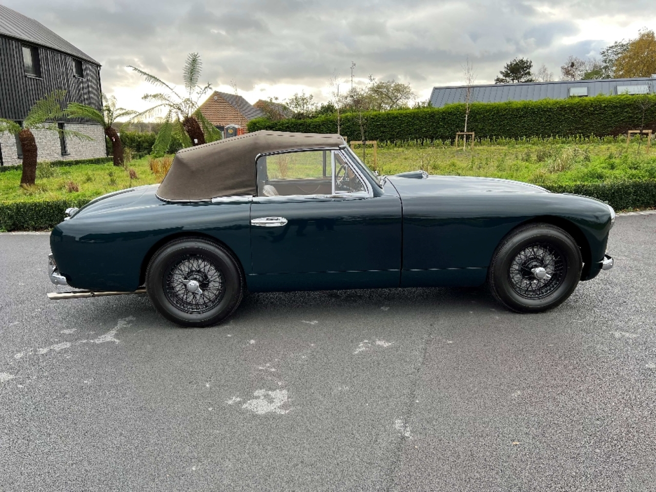 Aston Martin DB2/4 Drophead Coupe