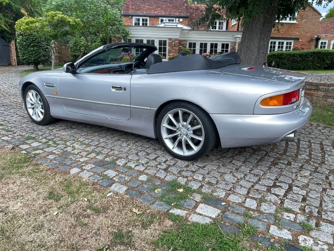 Aston Martin DB7 Vantage Volante