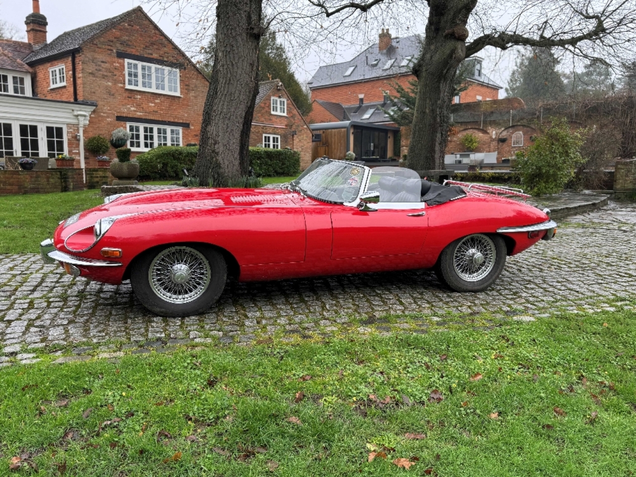 Jaguar E Type 4.2 Roadster