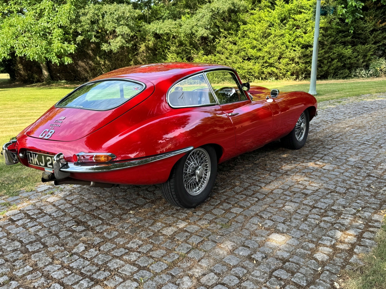 Jaguar 4.2 Series 1 E type fixed Head Coupe