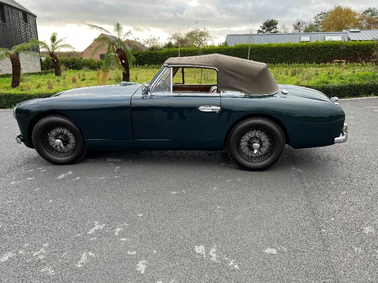 Aston Martin DB2/4 Drophead Coupe