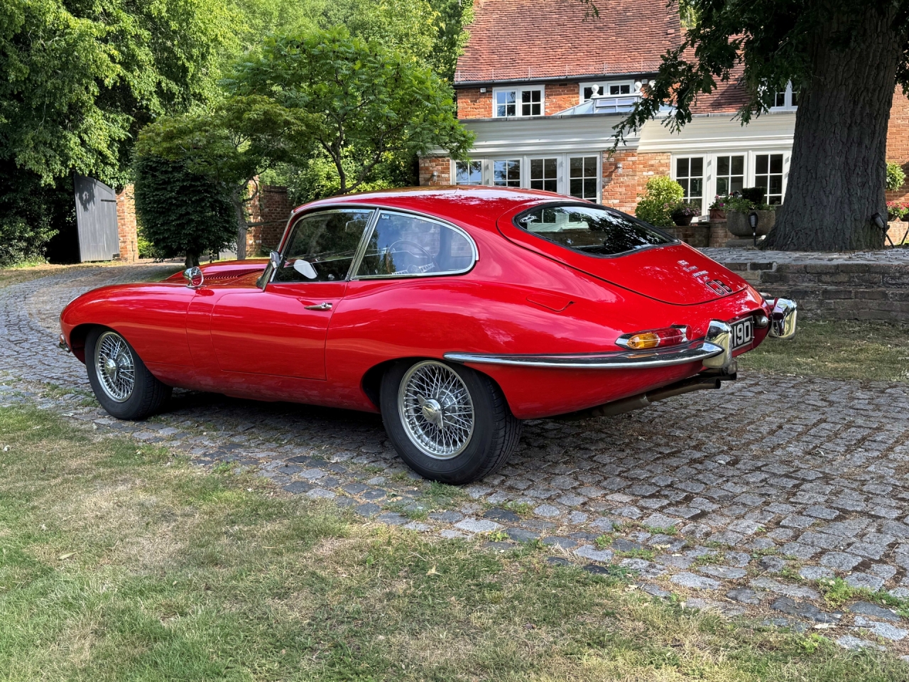 Jaguar 4.2 Series 1 E type fixed Head Coupe