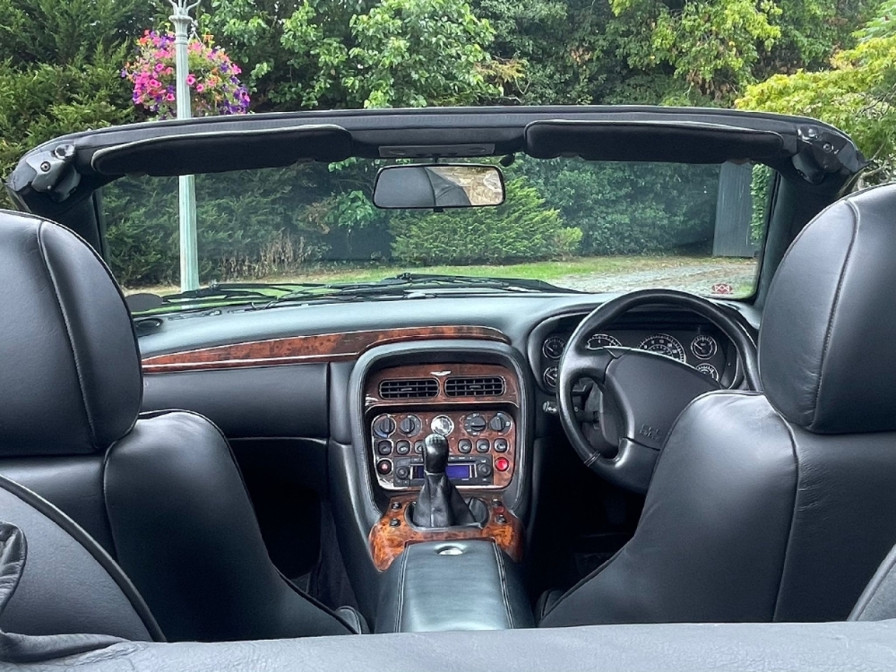 Aston Martin DB7 Vantage Volante