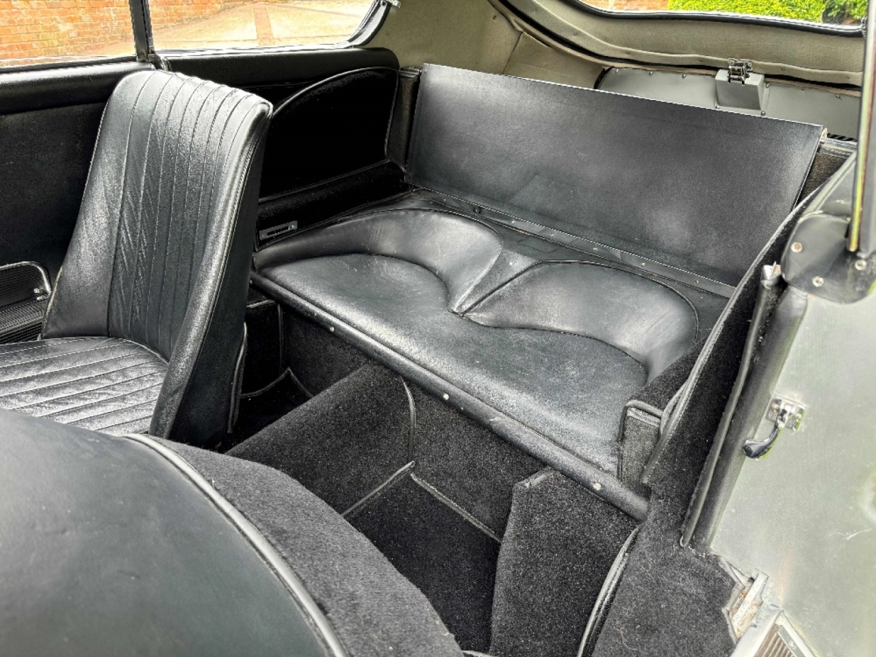 Aston Martin DB MkIII