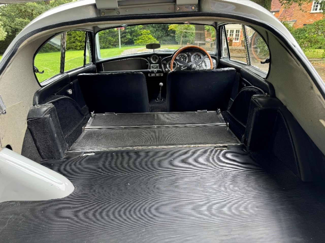 Aston Martin DB MkIII