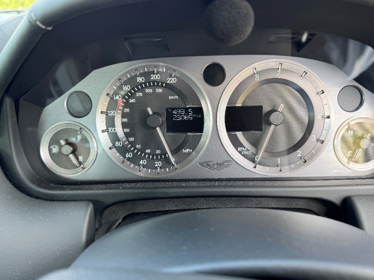 Aston Martin DB9 Coupe Sport pack