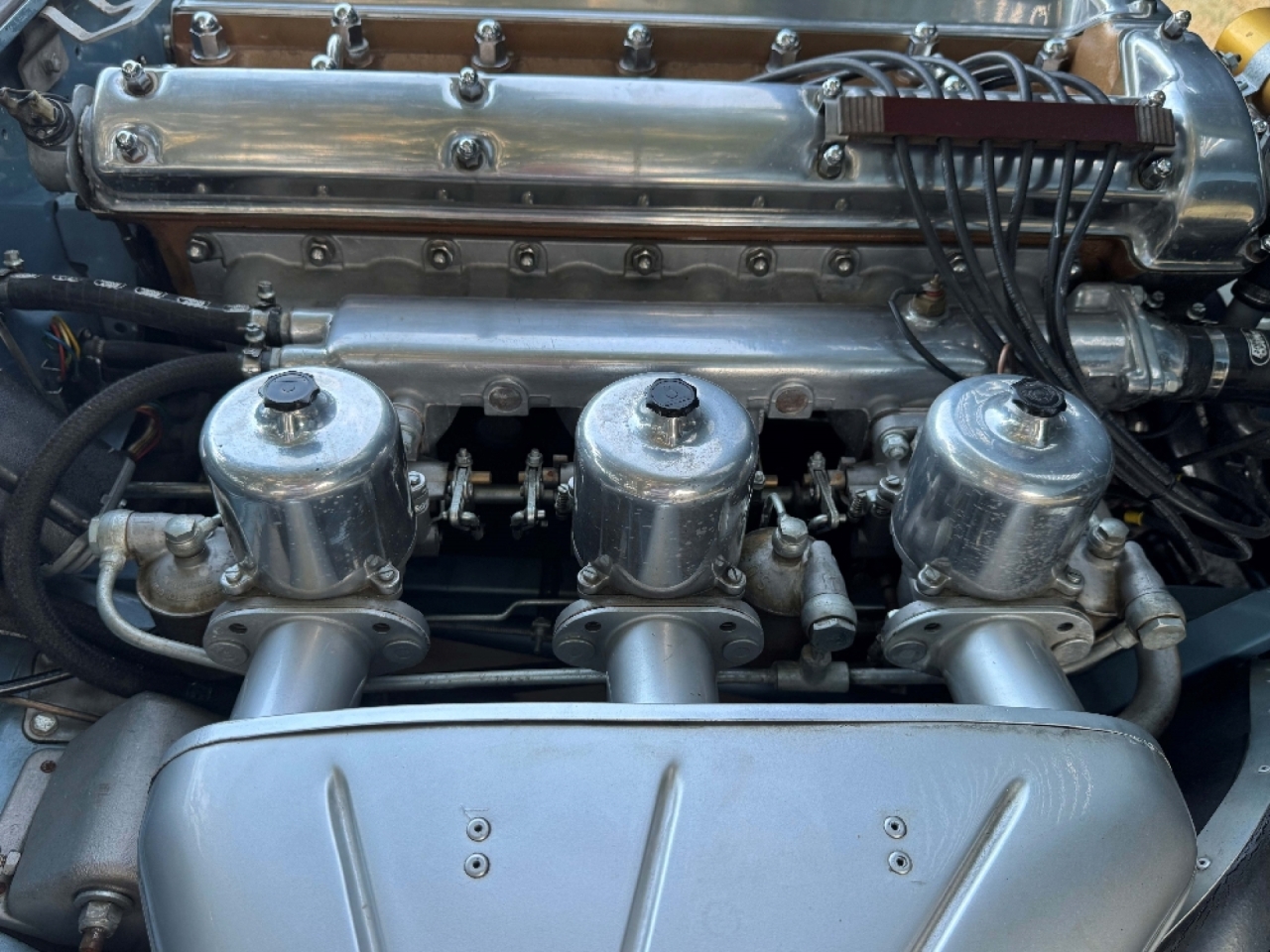 Jaguar E Type 4.2 Roadster