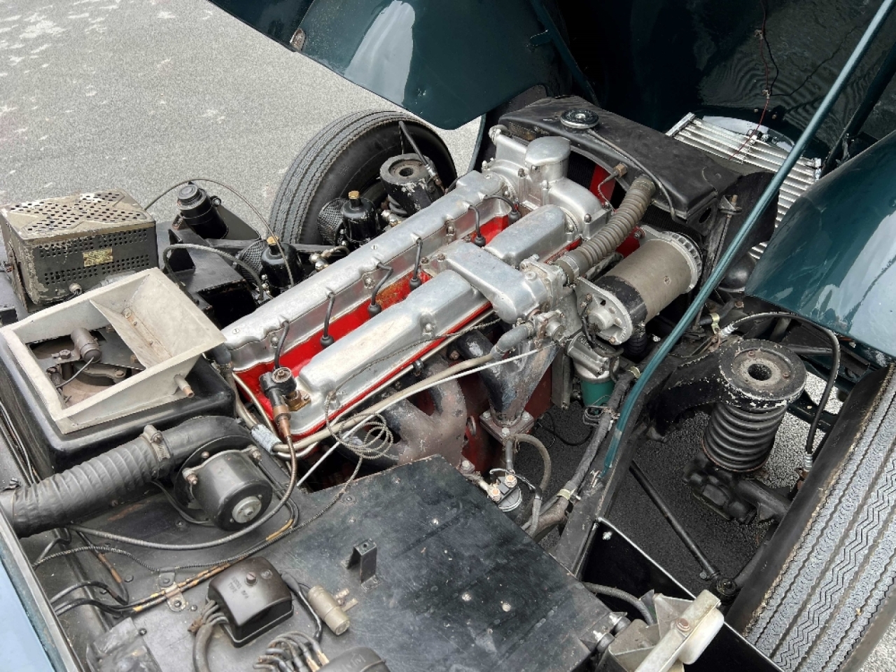 Aston Martin DB2/4 Drophead Coupe