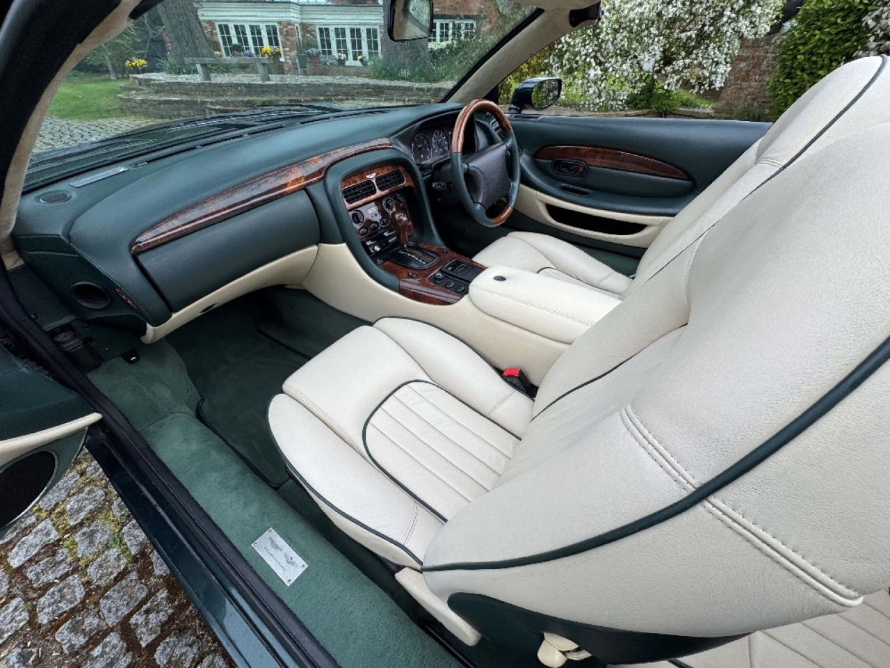 Aston Martin DB7 i6 Volante