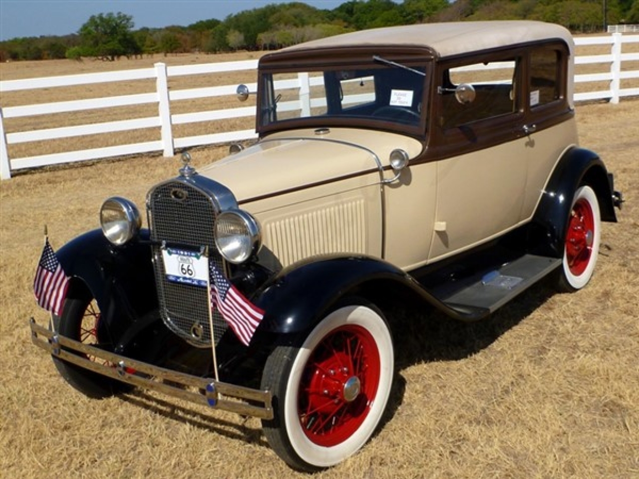 1931 Ford Model A Victoria