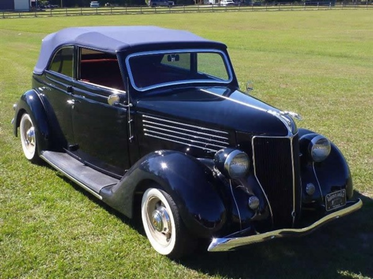 1936 Ford Convertible Sedan
