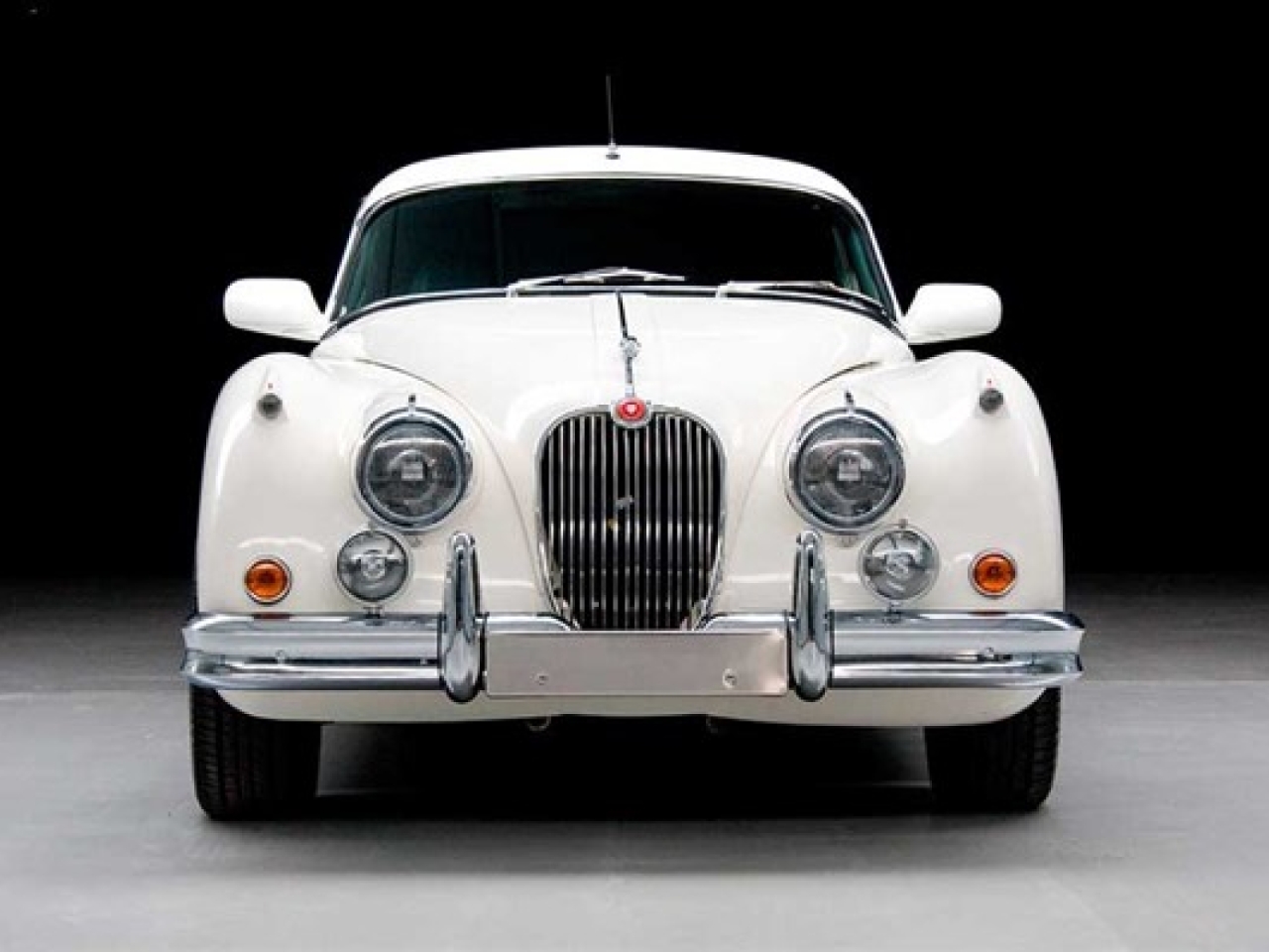 Beacham XK 150