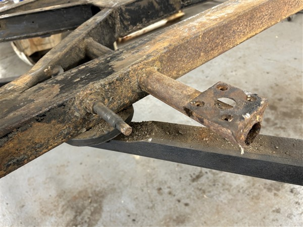 1964 Triumph TR4 - CHASSIS FRAME