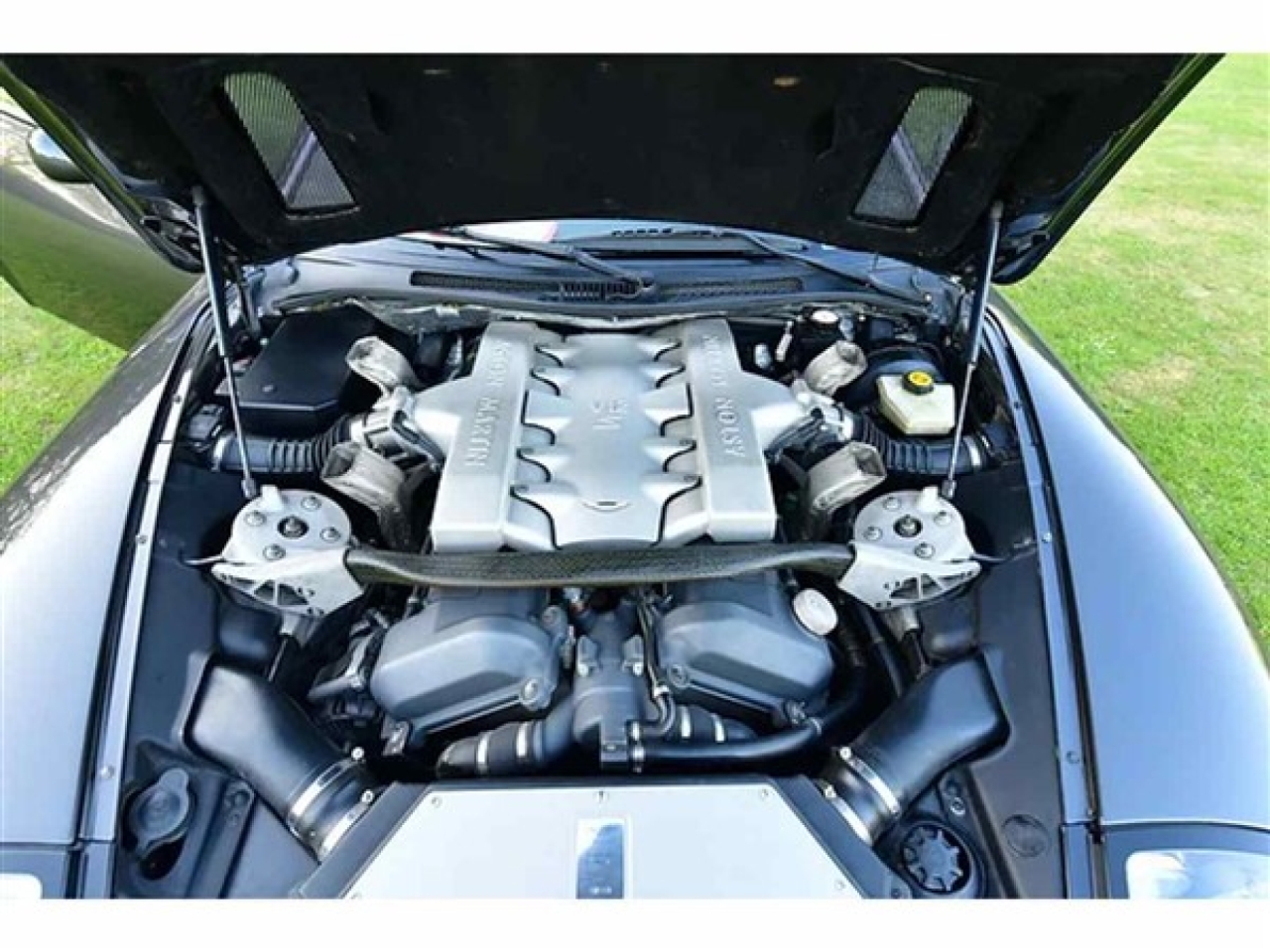 2005 Aston Martin Vanquish S Coupe