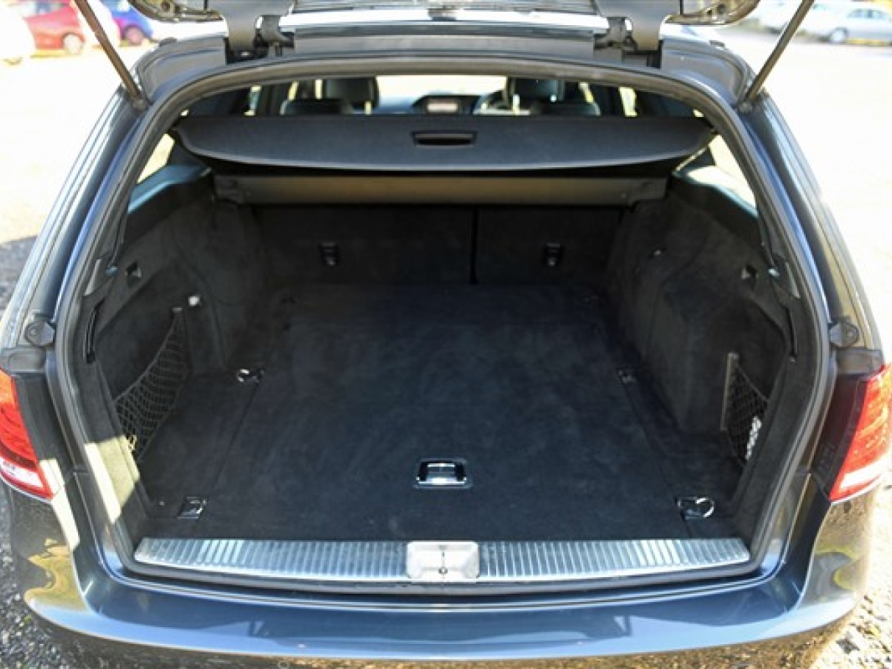 2015 Mercedes-Benz E220 SE