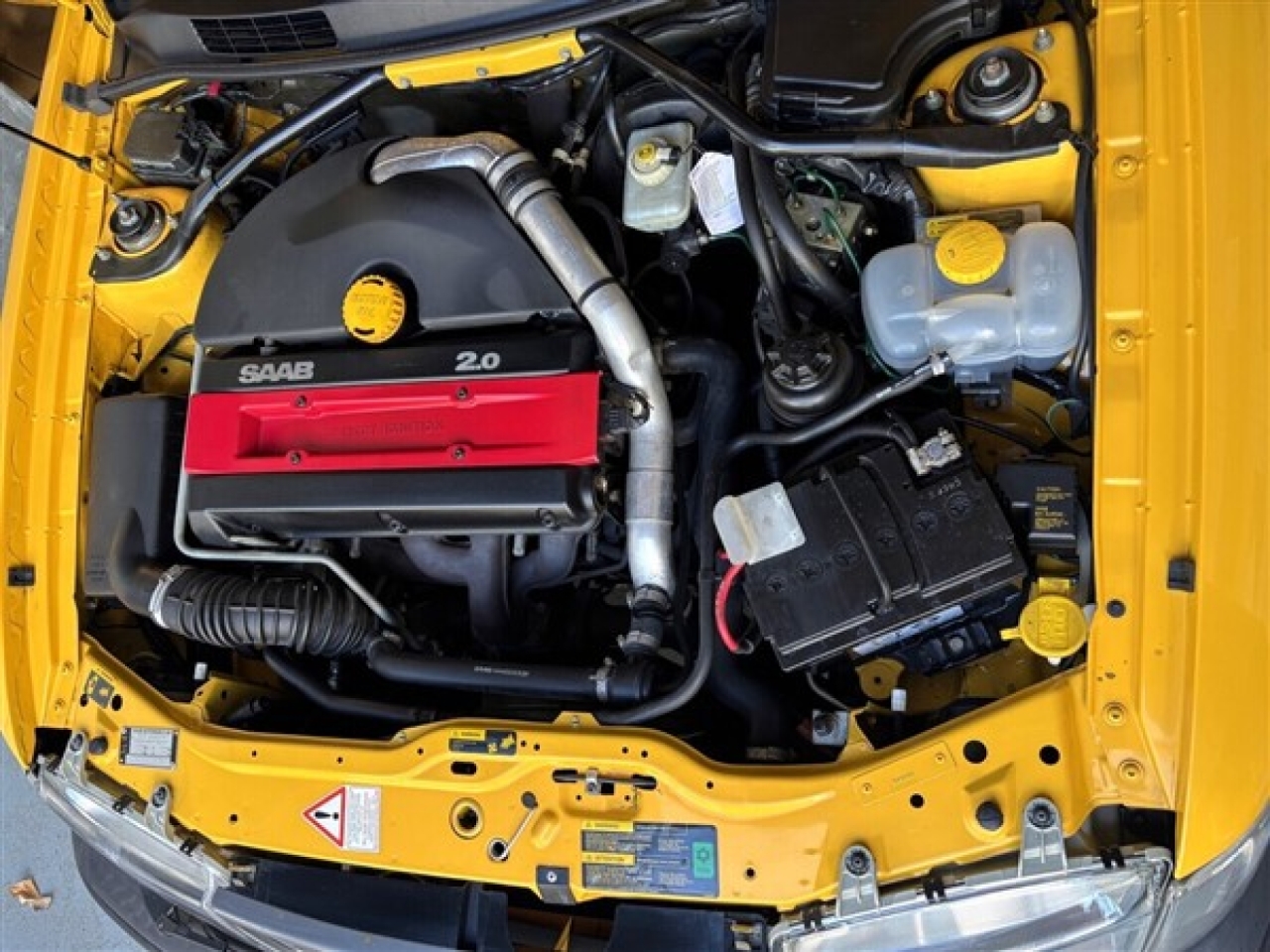 Saab 900 Mellow Yellow. SOLD Your Classic Car.