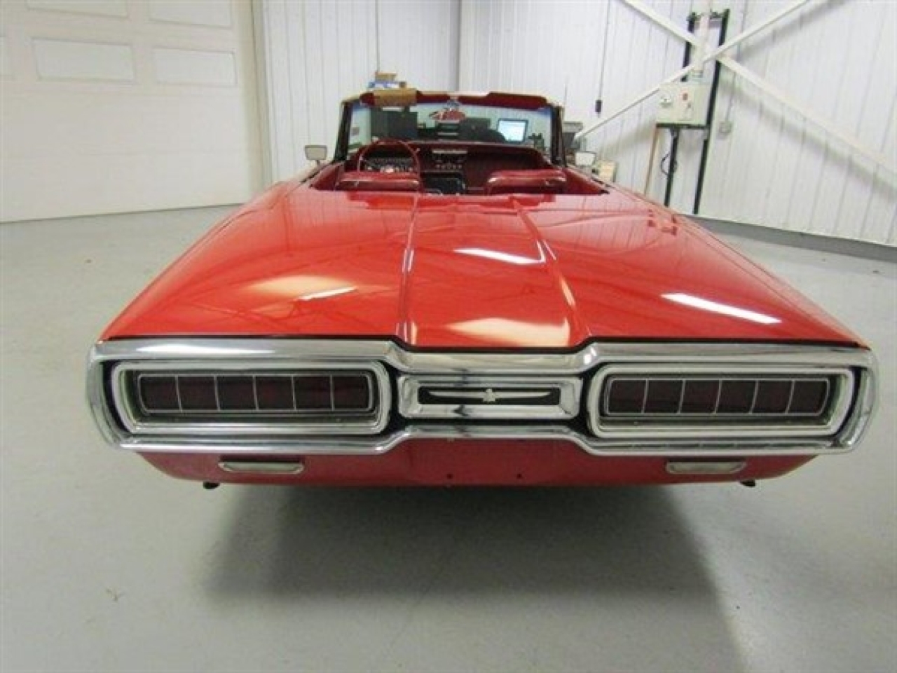 1965 Ford Thunderbird