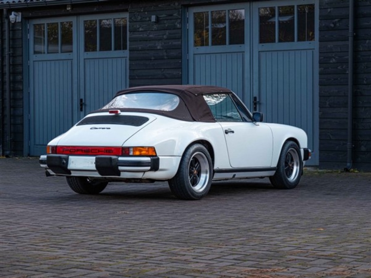 1985 Porsche 911 Convertible 3.2 Carrera