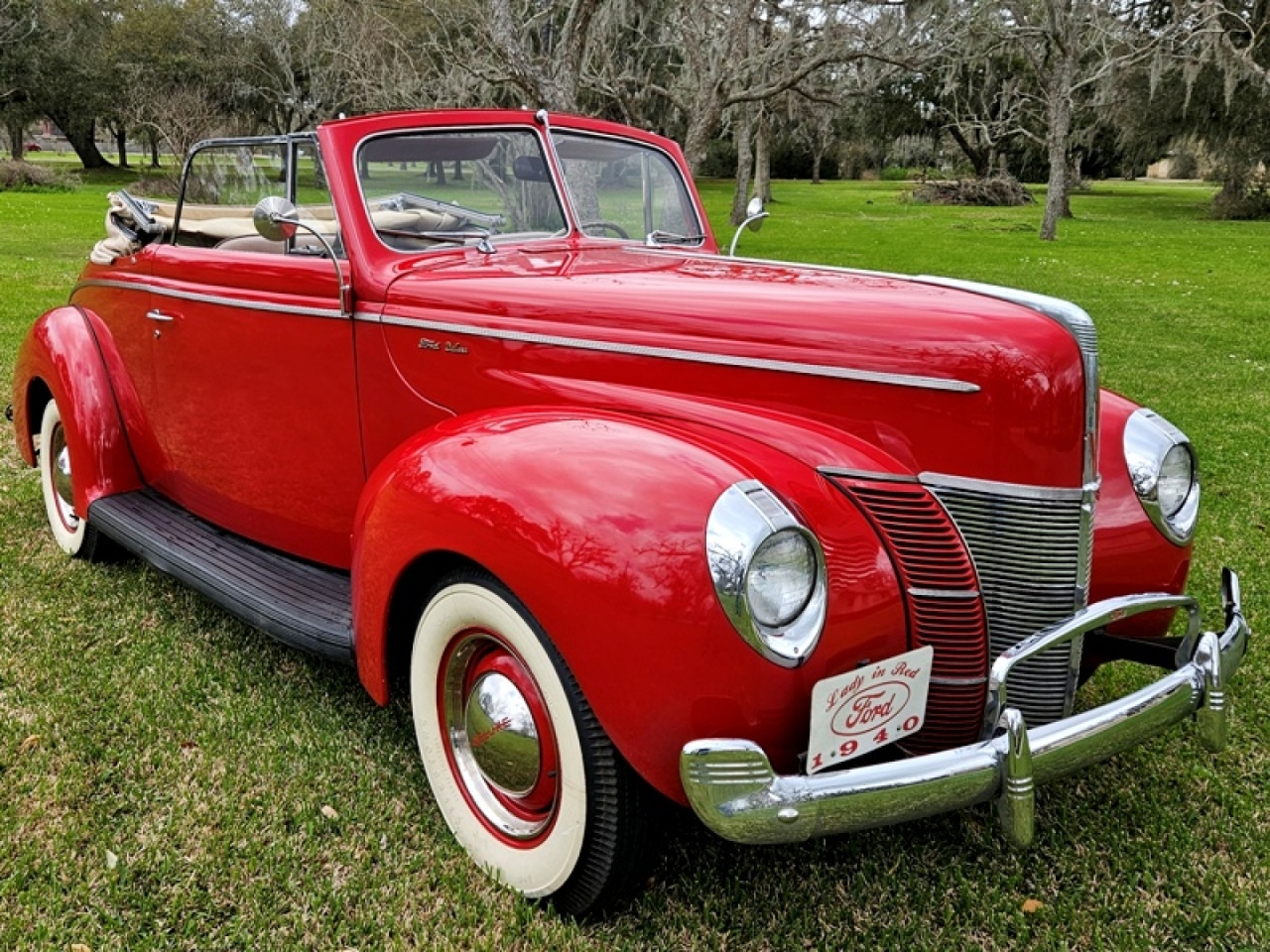 1940 Ford Deluxe Convertible