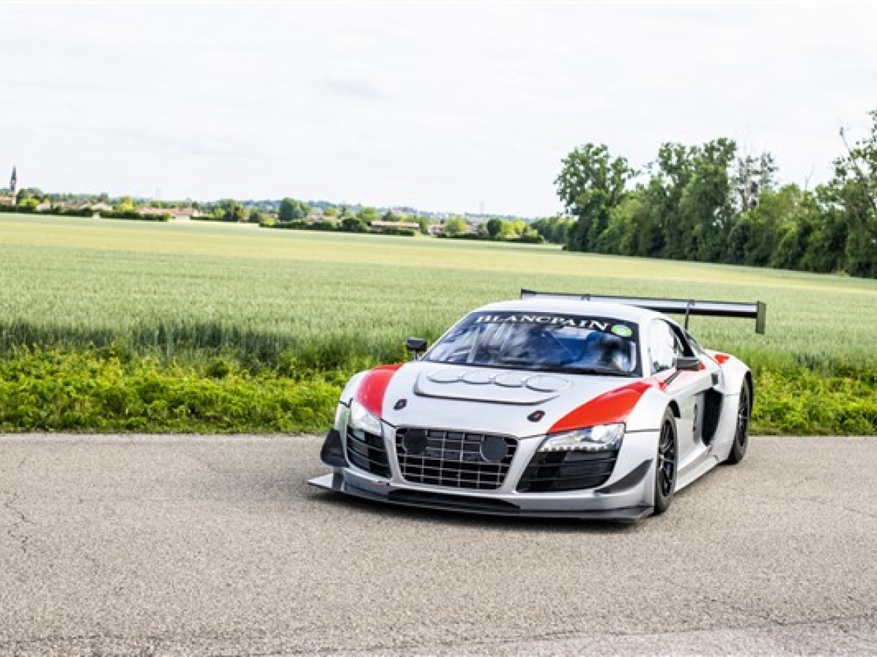 2010 Audi R8 LMS Ultra GT3