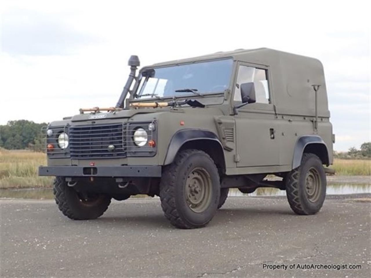 1997 Land Rover Wolf/Remus Defender 90