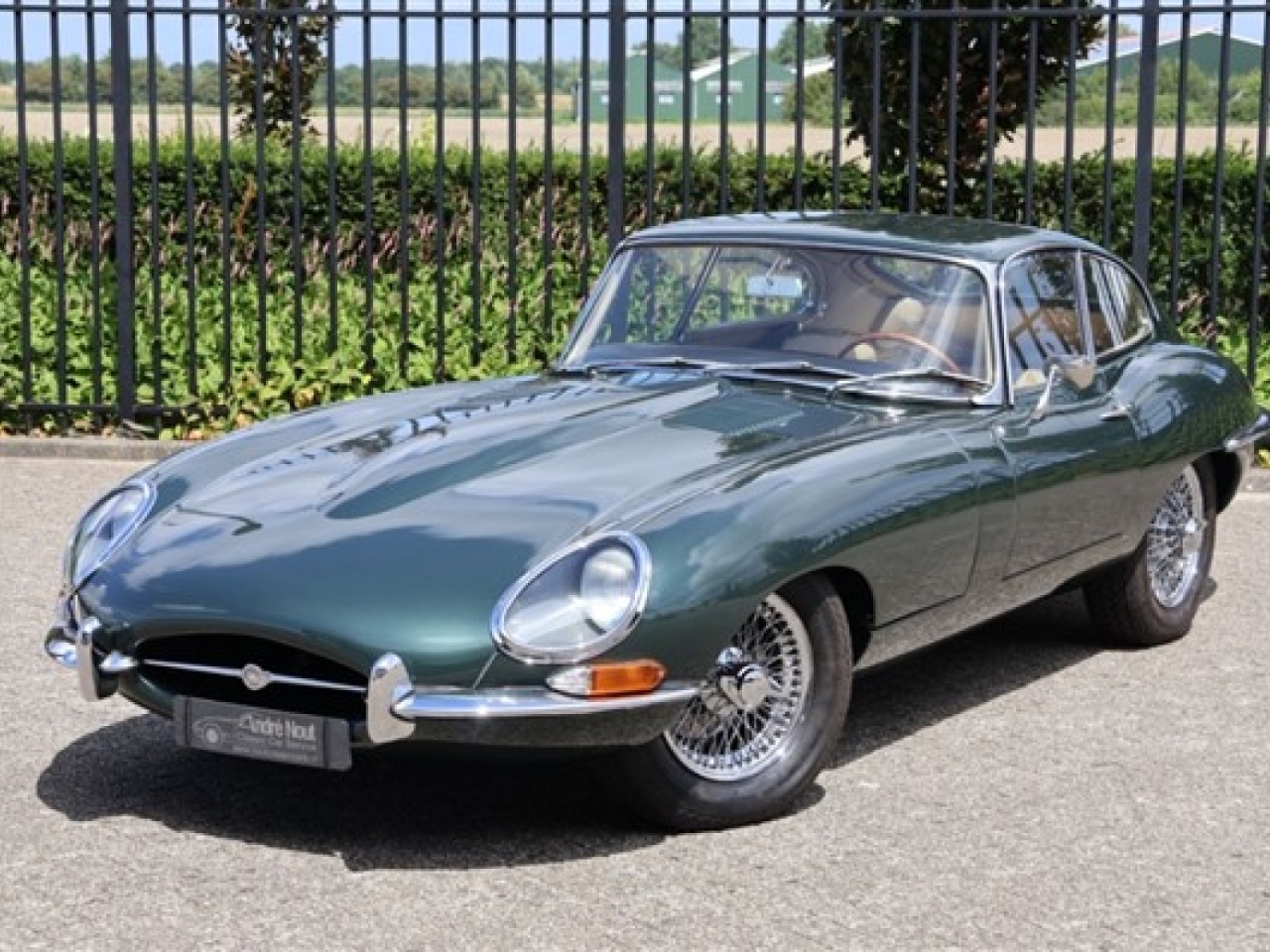 1966 Jaguar E-Type 4.2 FHC