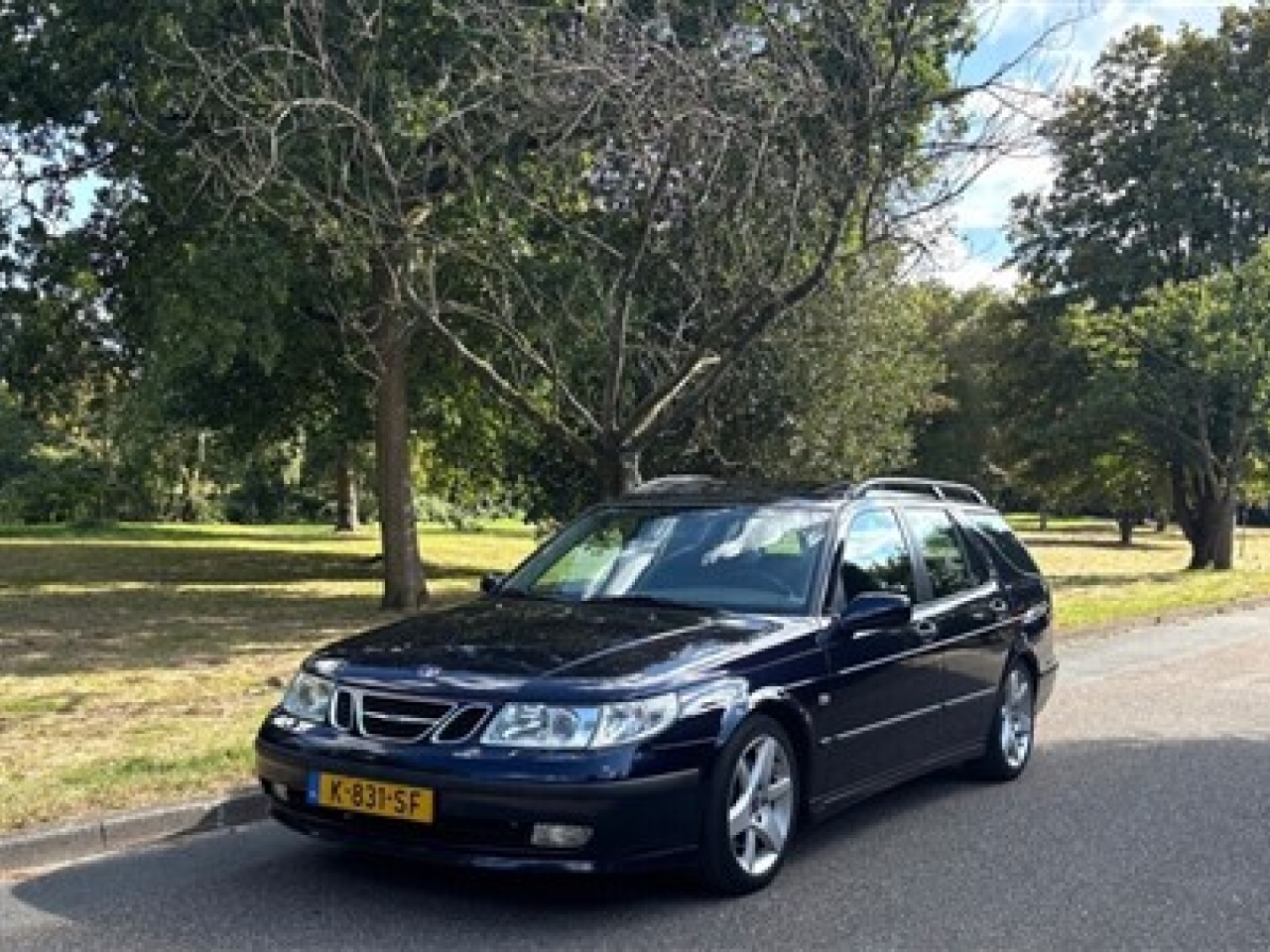 Saab AERO 9-5. Your Classic Car SOLD-VENDU-VERKAUFT.