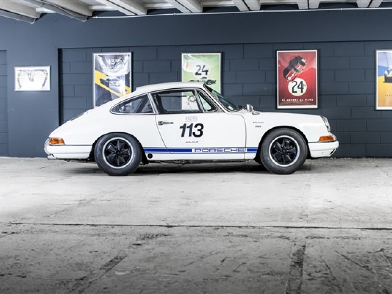 1965 Porsche 911 2L FIA 1965 Porsche 911 2L FIA