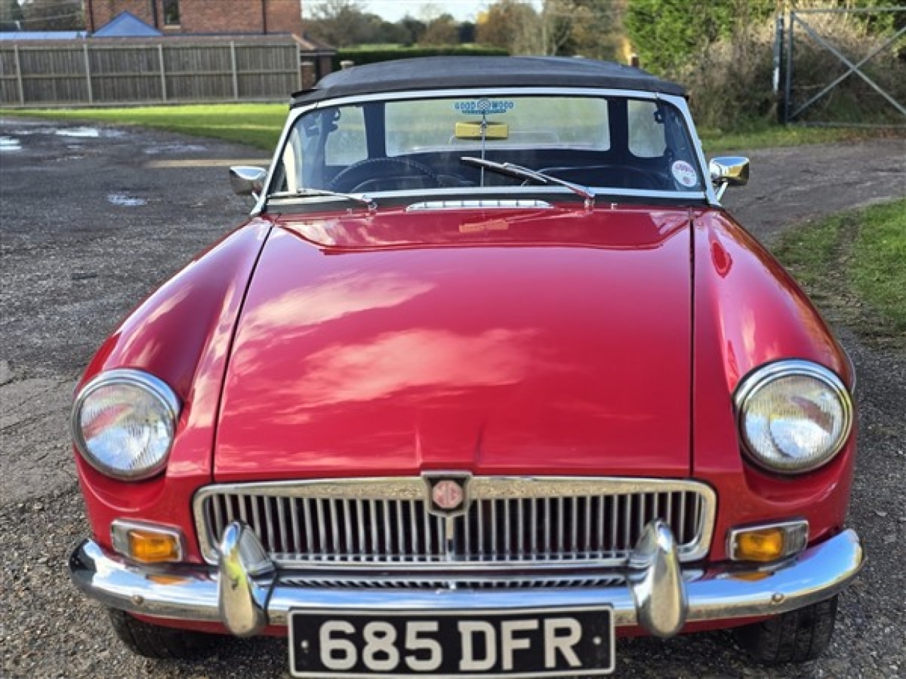 1963 MG B Roadster Mk1 (Tartan Red)