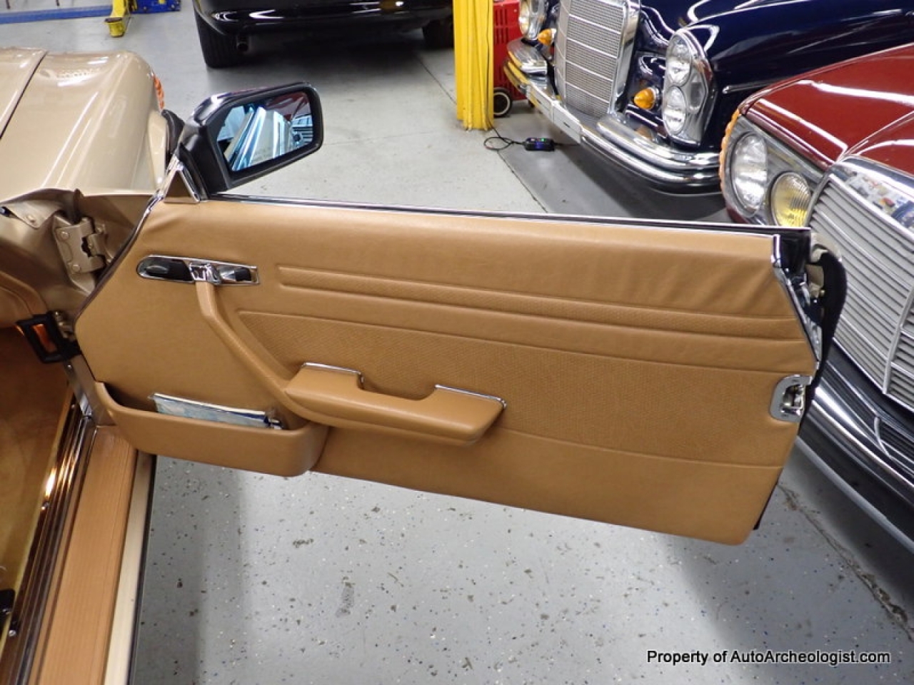 1986 Mercedes Benz 560 SL