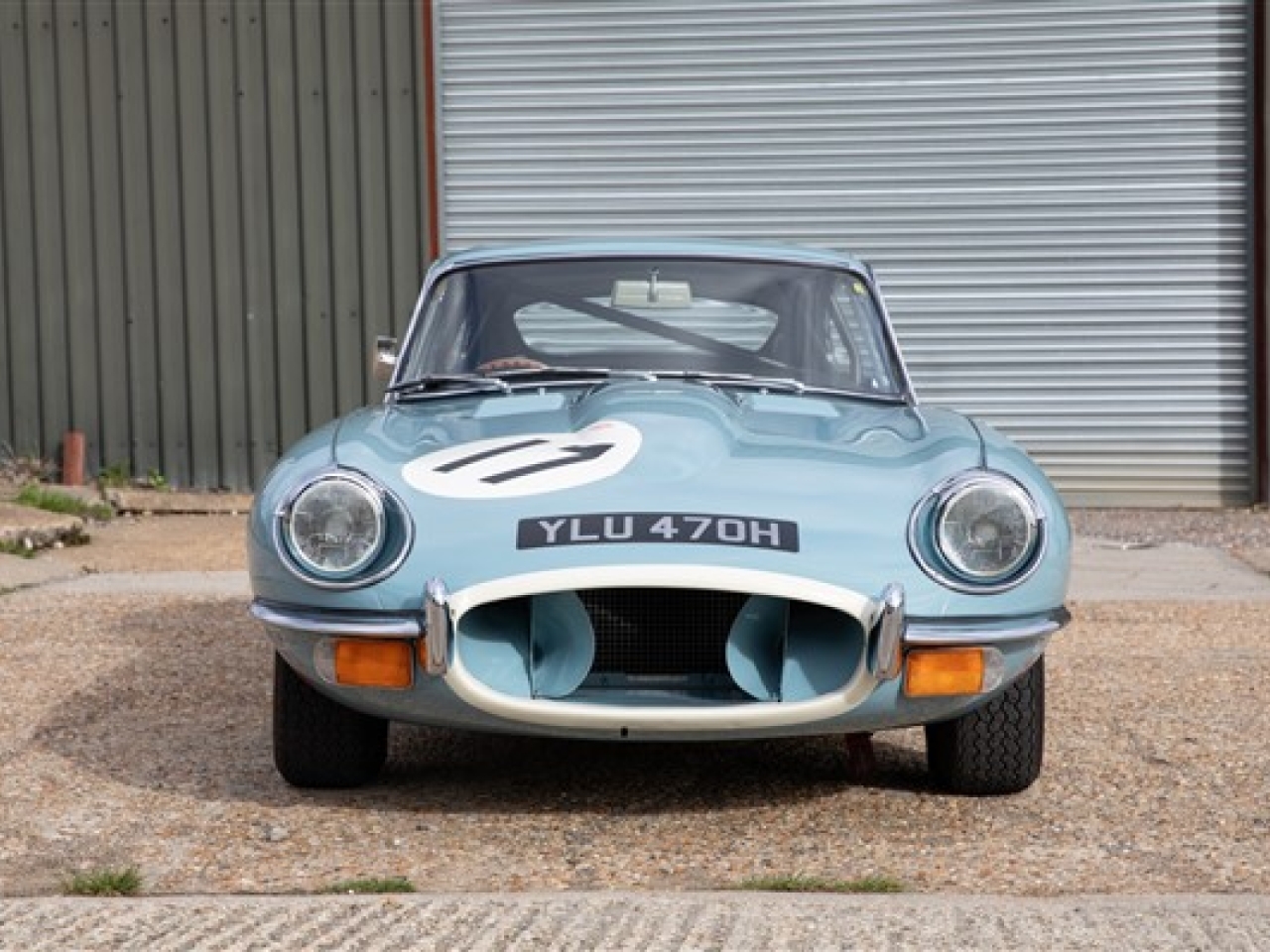 1969 Jaguar E-Type S2 FHC