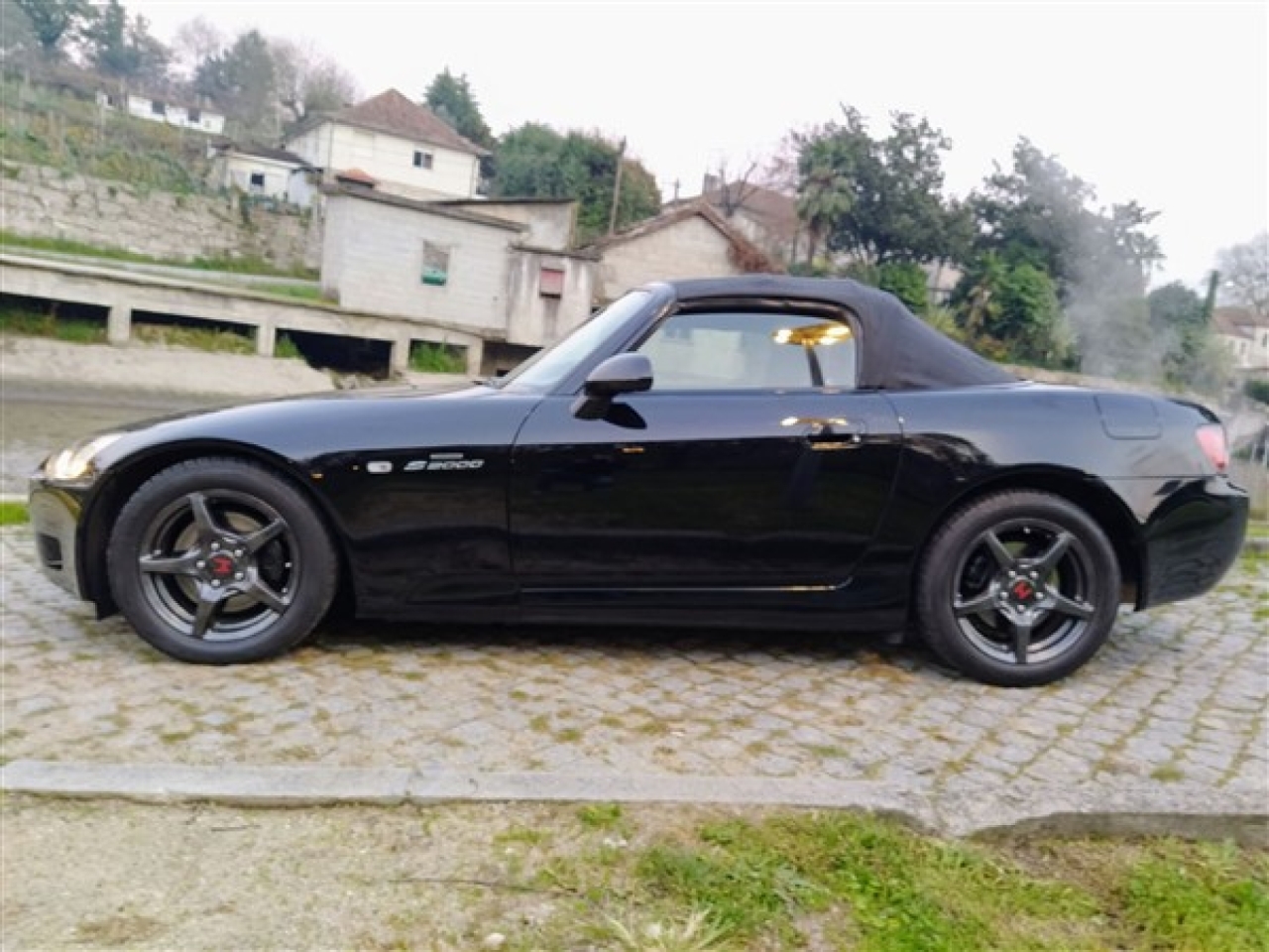 2001 Honda S2000 Convertible