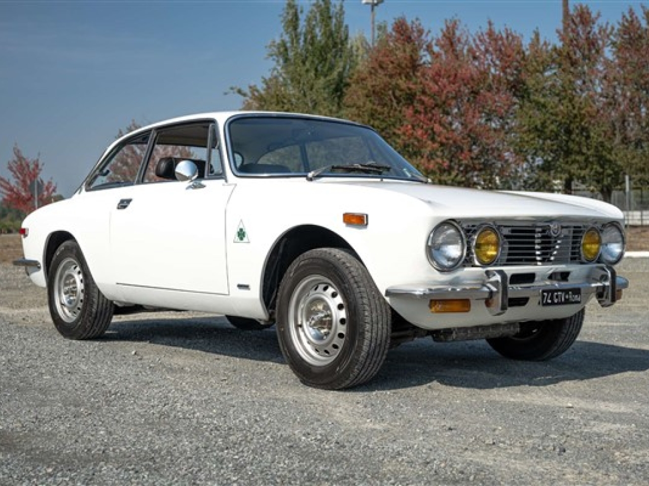 1974 Alfa Romeo GTV 2000
