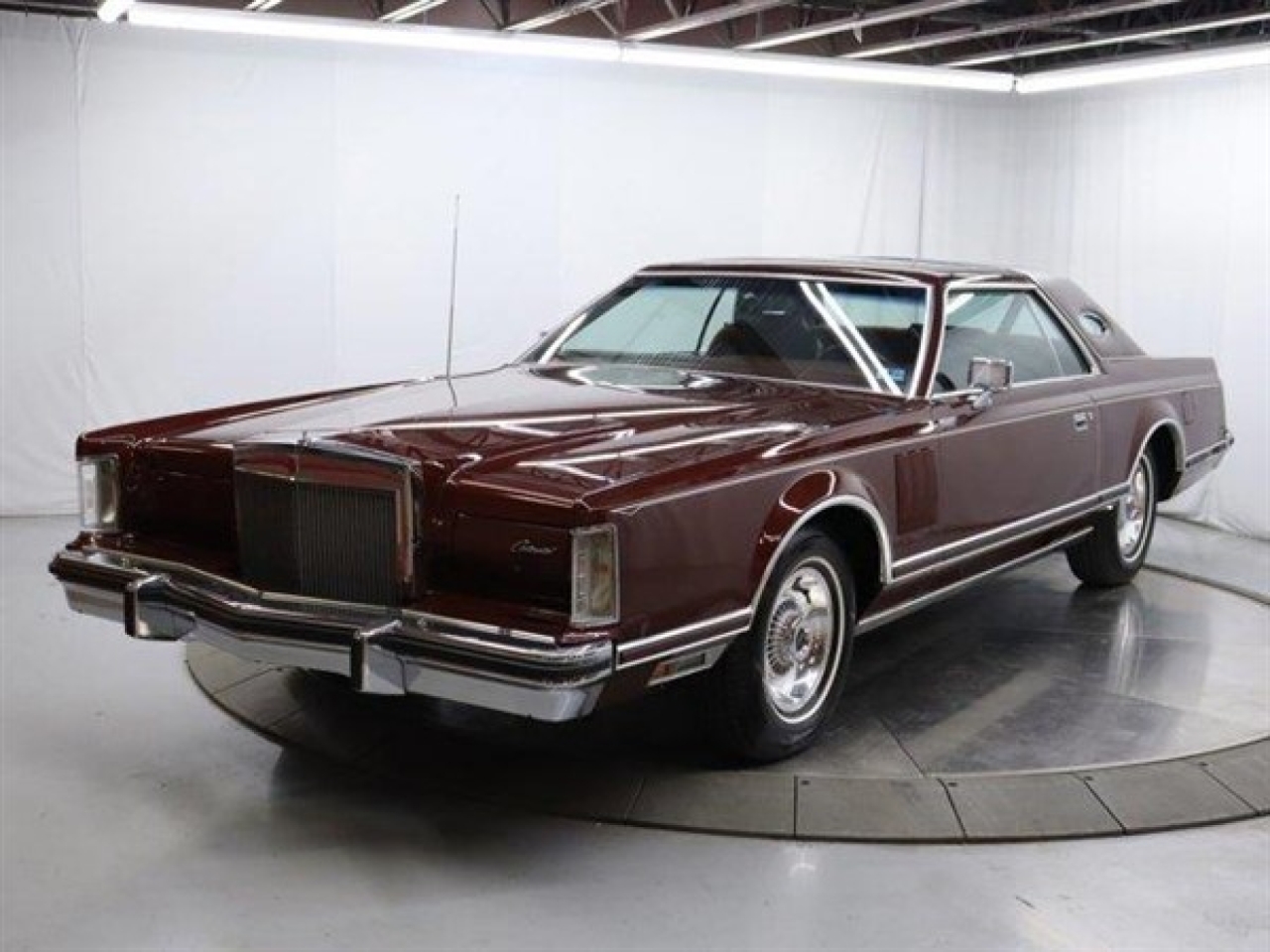 1977 Lincoln Continental Mark V