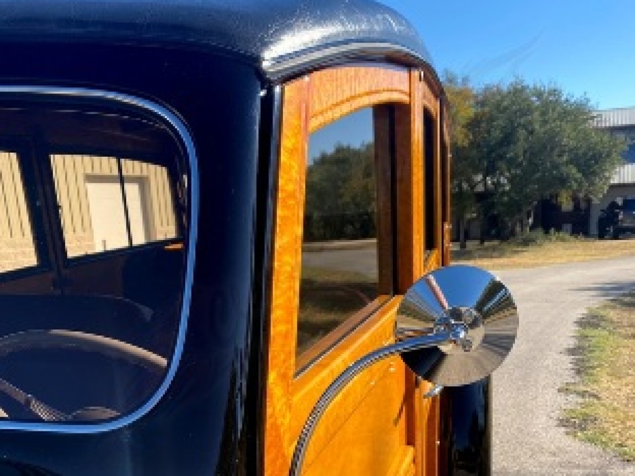 1939 Ford Deluxe Woodie