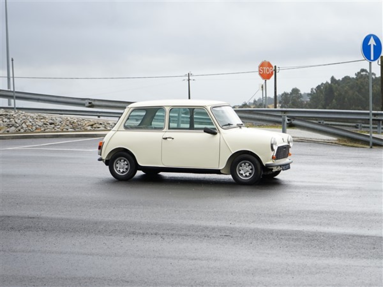 1984 Mini 1000 HLE