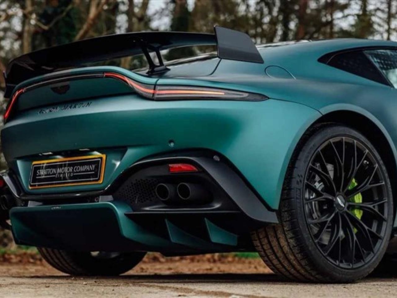 2022 Aston Martin V8 Vantage F1 Edition