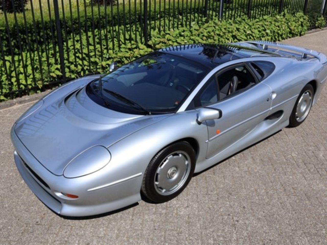 1993 Jaguar XJ220
