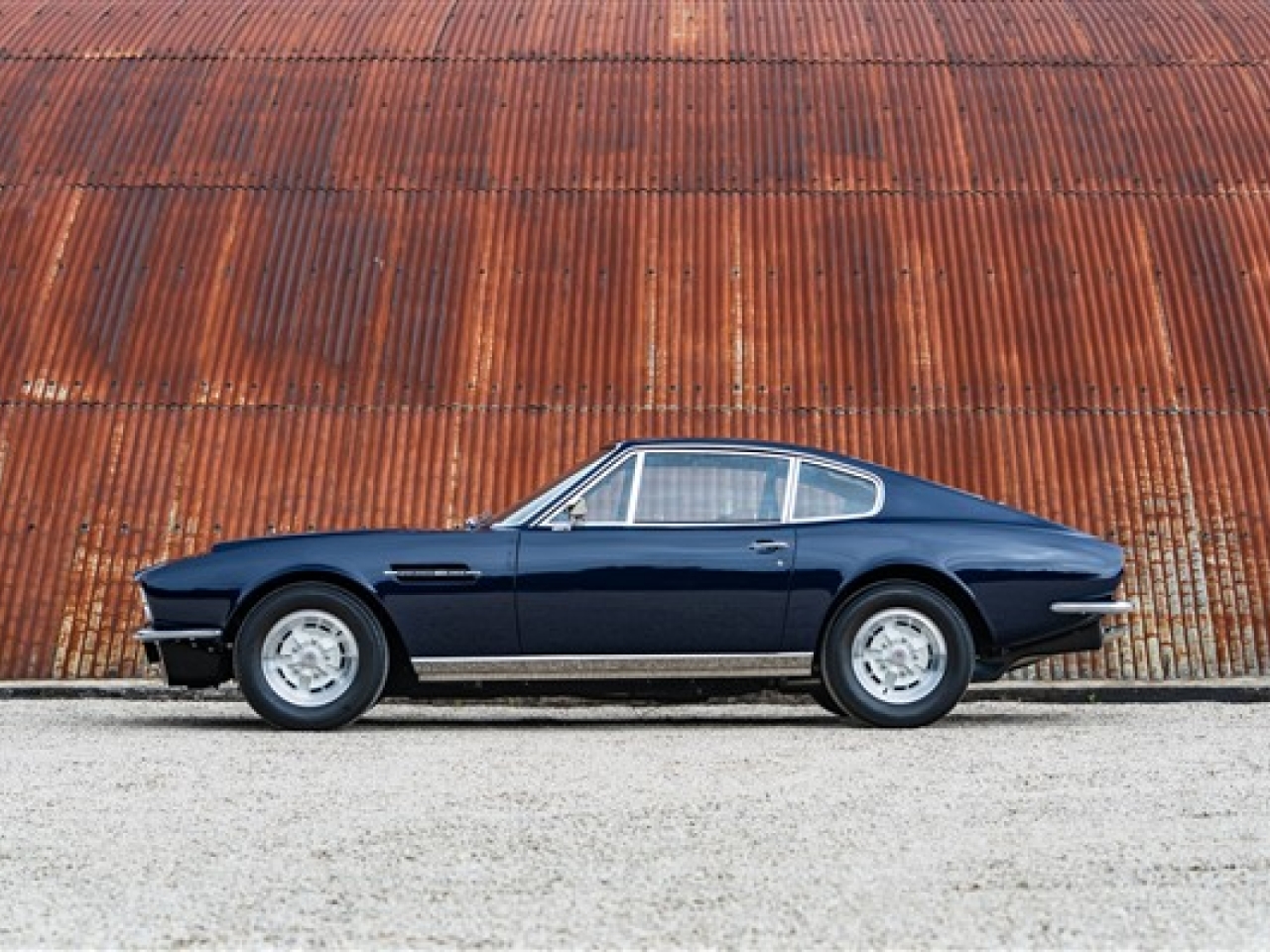 1971 Aston Martin DBS V8