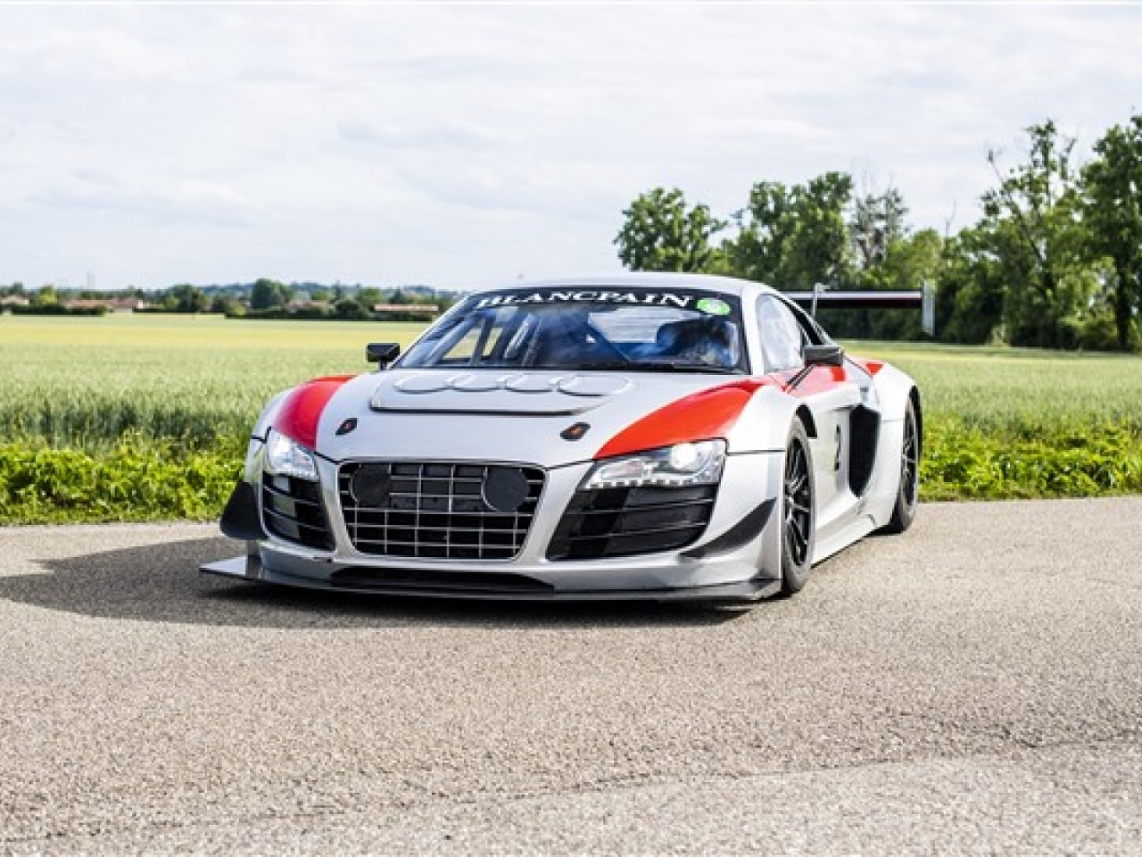 2010 Audi R8 LMS Ultra GT3