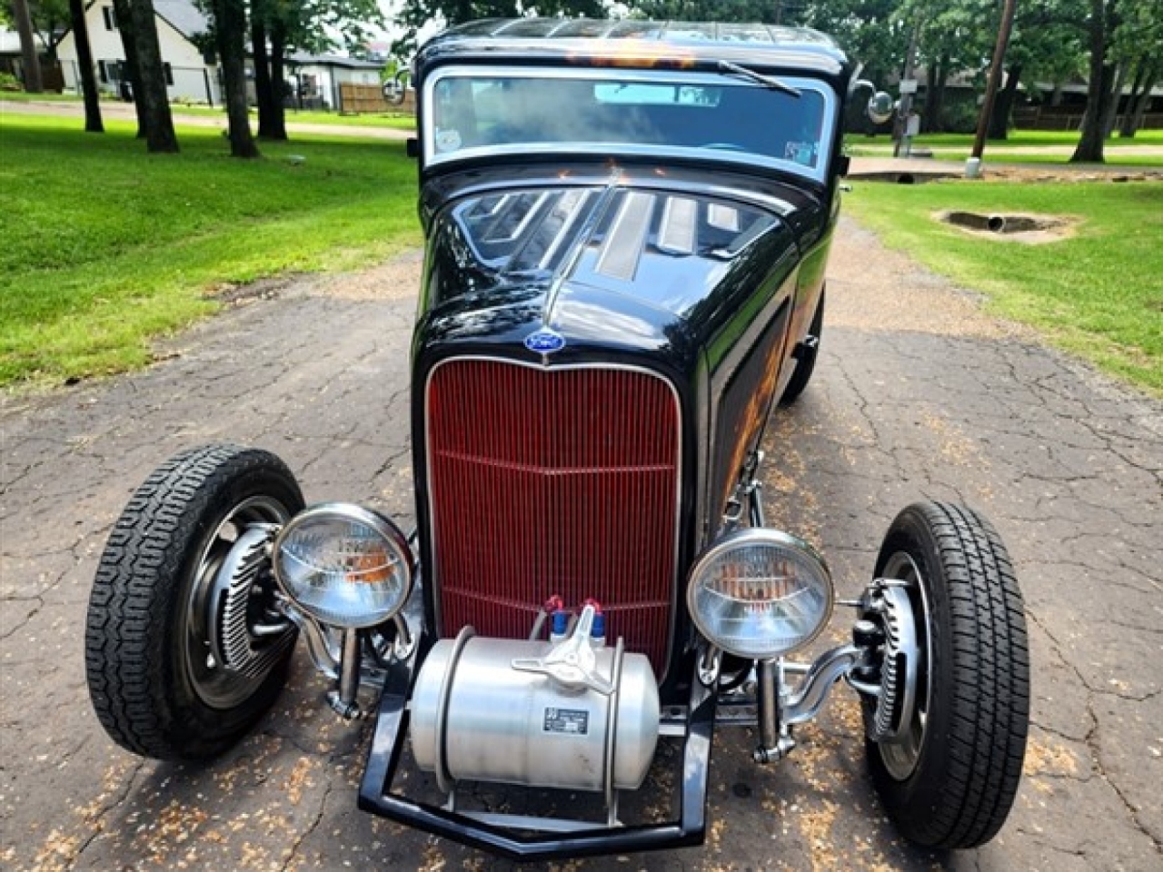 1932 Ford Sedan Custom