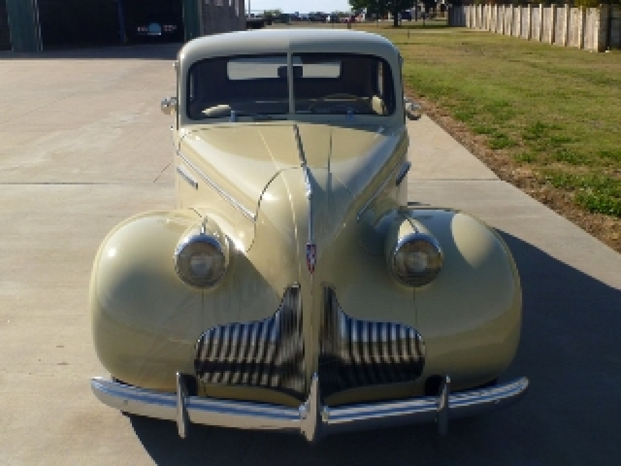 1939 Buick Eight Business Coupe