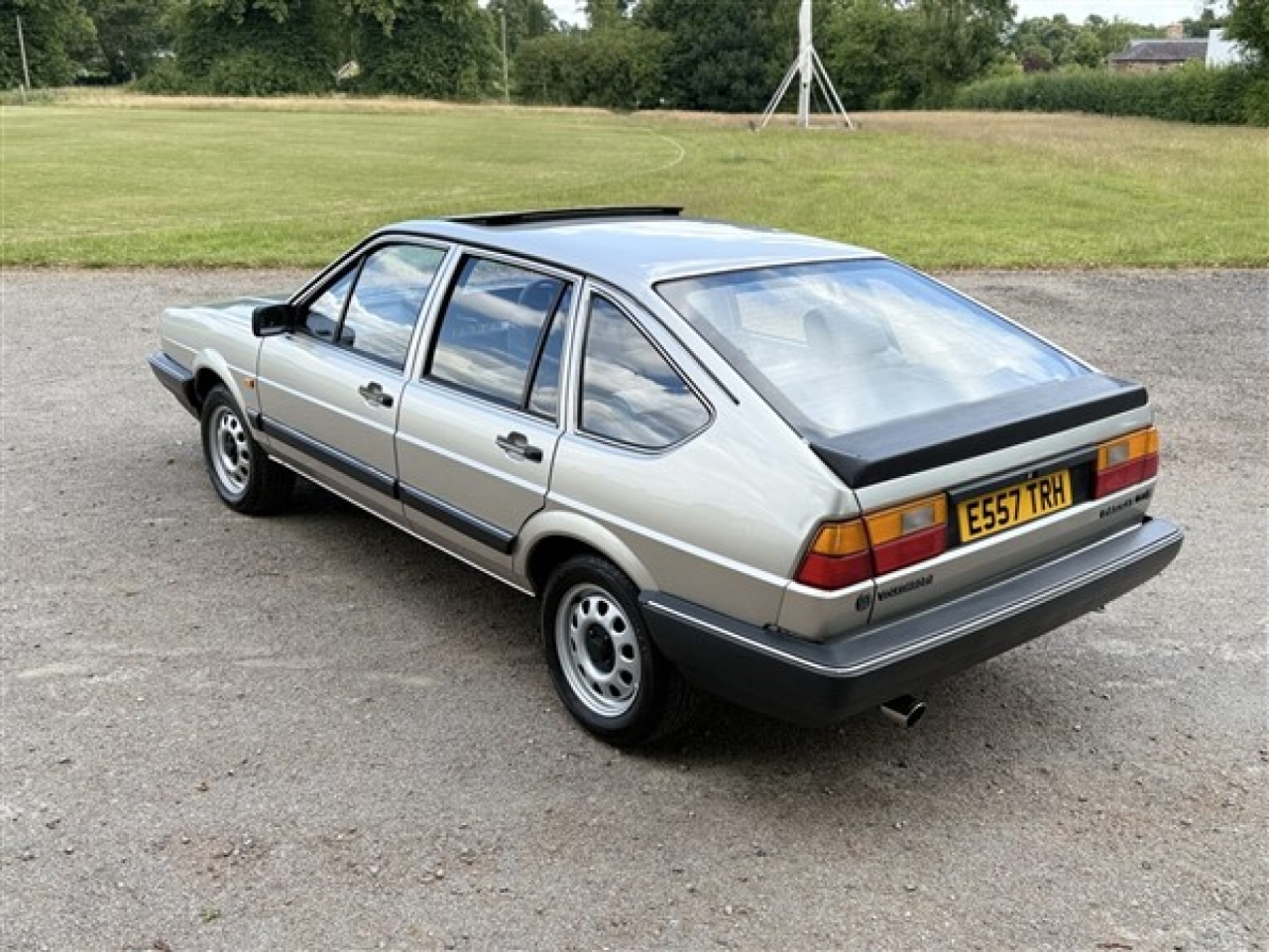 1988 Volkswagen Passat B2 GL5 Hatchback