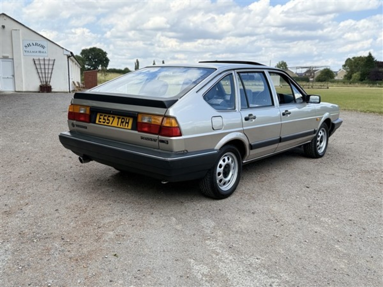 1988 Volkswagen Passat B2 GL5 Hatchback