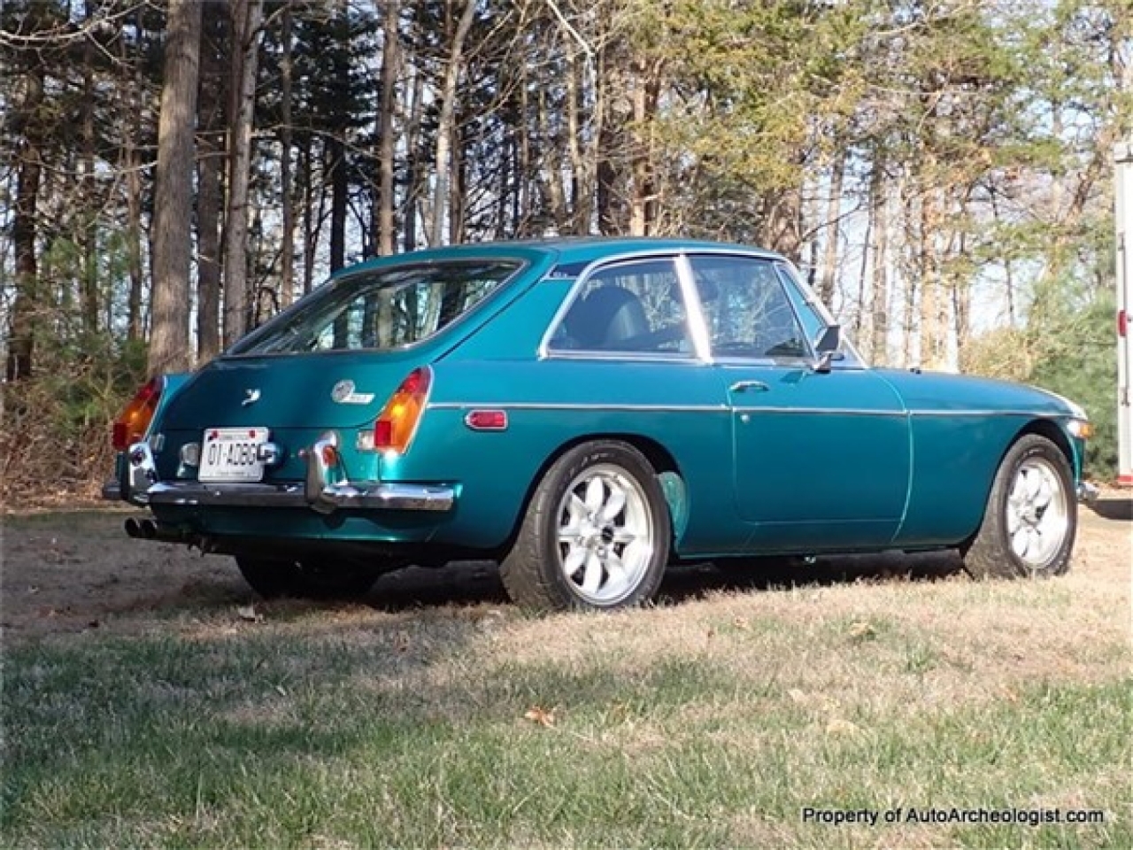 1974 MG-B GT