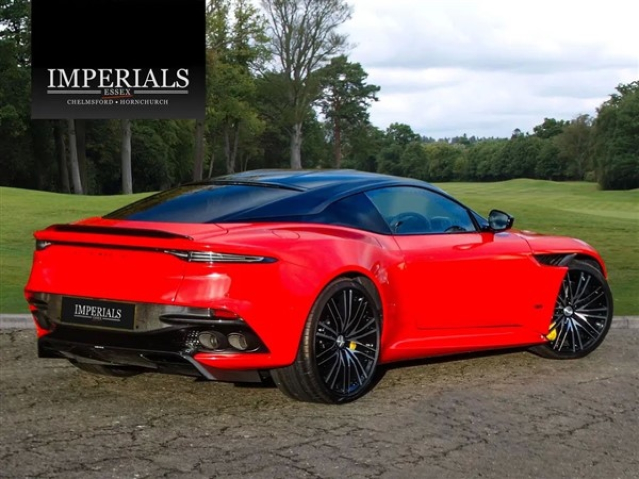 2024(24) Aston Martin DBS