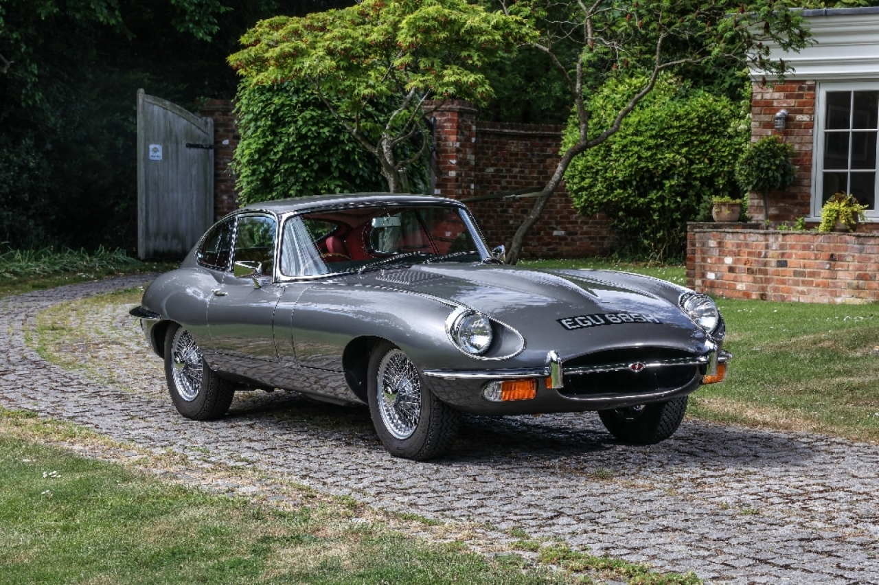 Jaguar E type series II 4.2 FHC