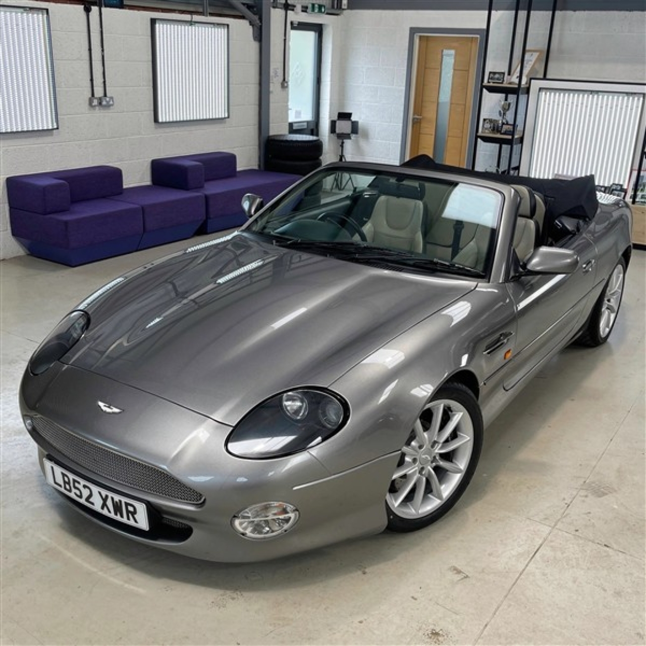 2002 Aston Martin DB7 Vantage Volante