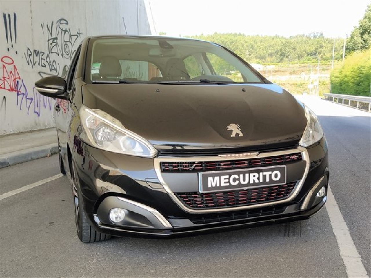 2015 Peugeot 208 Puretech