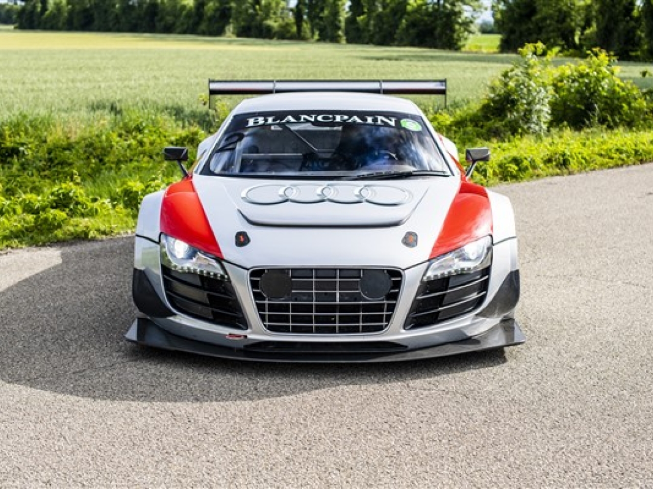 2010 Audi R8 LMS Ultra GT3